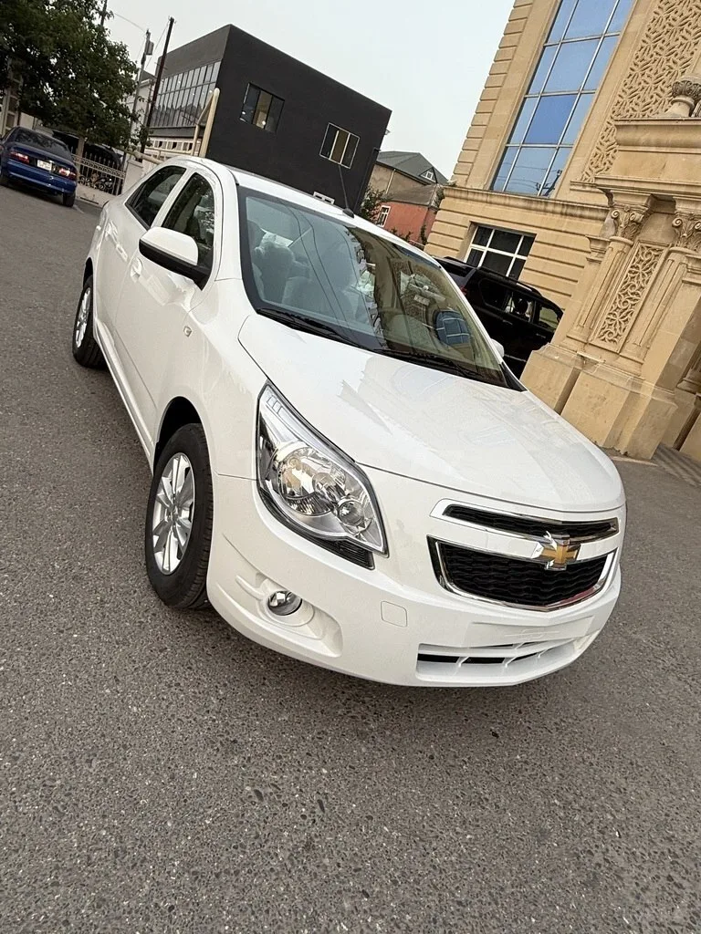 Chevrolet Cobalt — foto 1/4