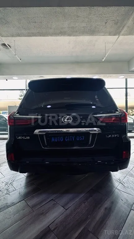 Lexus LX 450d — foto 2/4