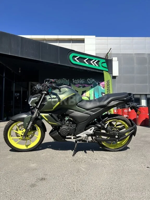 Yamaha FZ-S FI Deluxe — foto 4/4