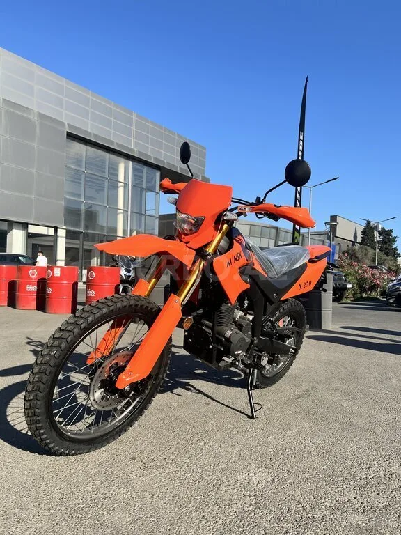 Minsk X250 — foto 1/4