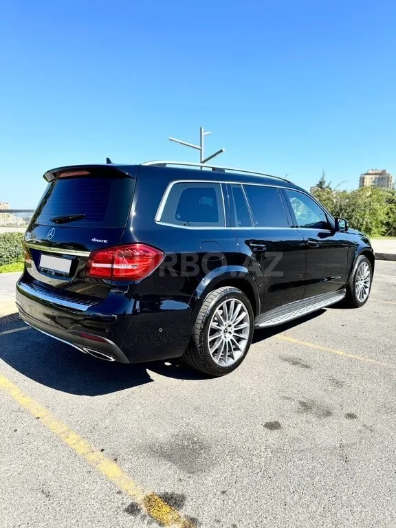 Mercedes GLS 400 4MATIC — foto 4/4
