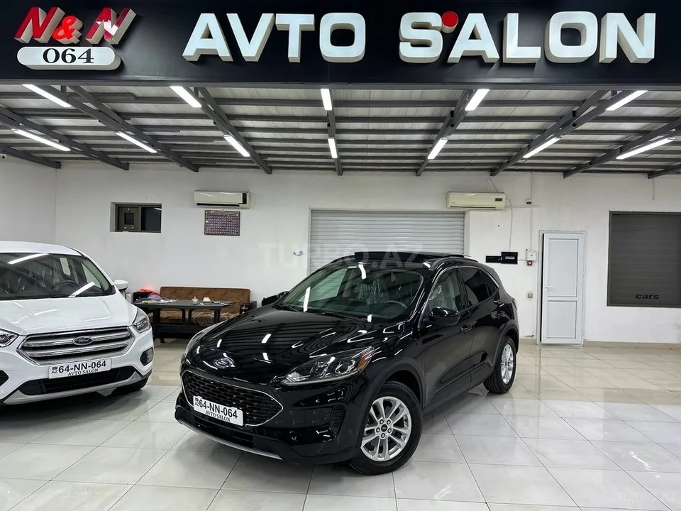 Ford Escape — foto 1/4