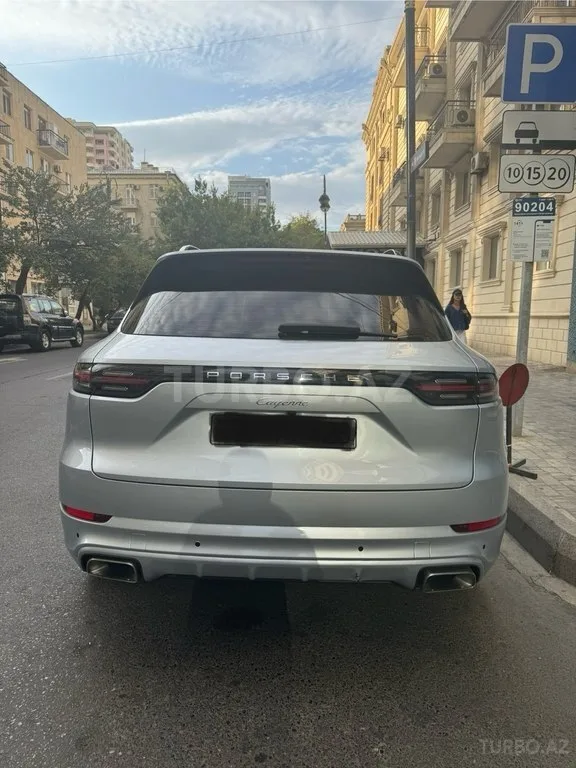 Porsche Cayenne — foto 3/4