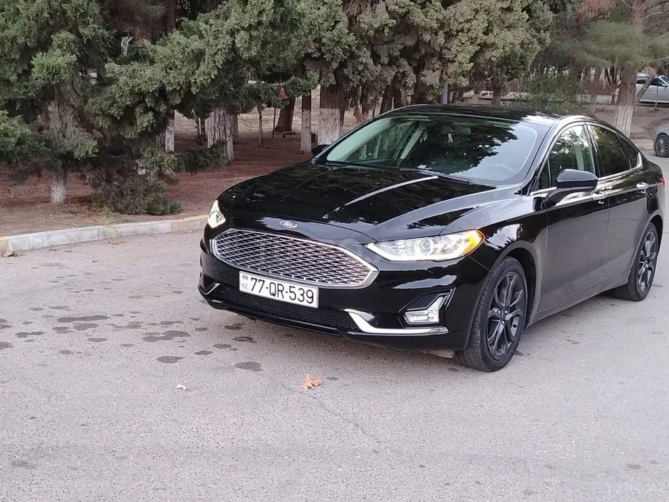 Ford Fusion (North America) — foto 3/4