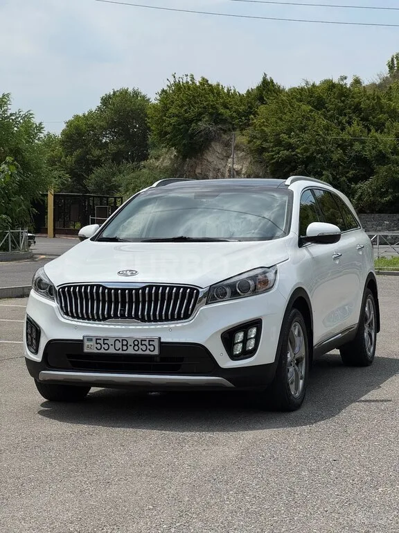 Kia Sorento — foto 2/4