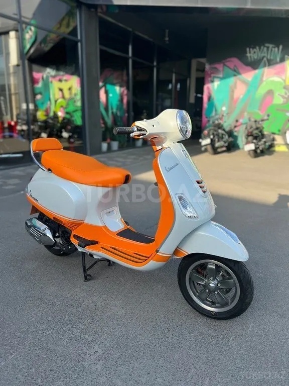 Vespa VXL 150 — foto 1/4