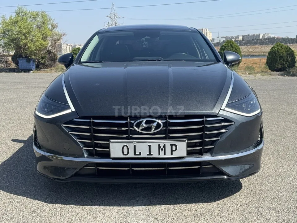 Hyundai Sonata — foto 1/4