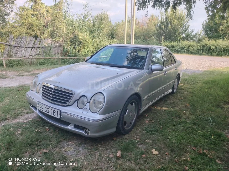 Mercedes E 430 — foto 2/4