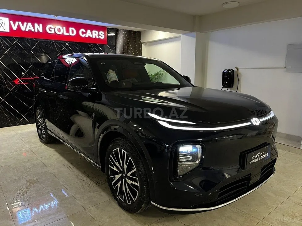Changan Qiyuan Q07 — foto 2/4