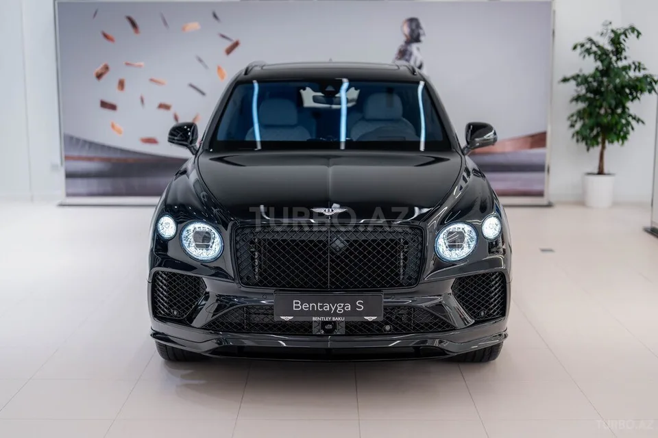 Bentley Bentayga — foto 4/4