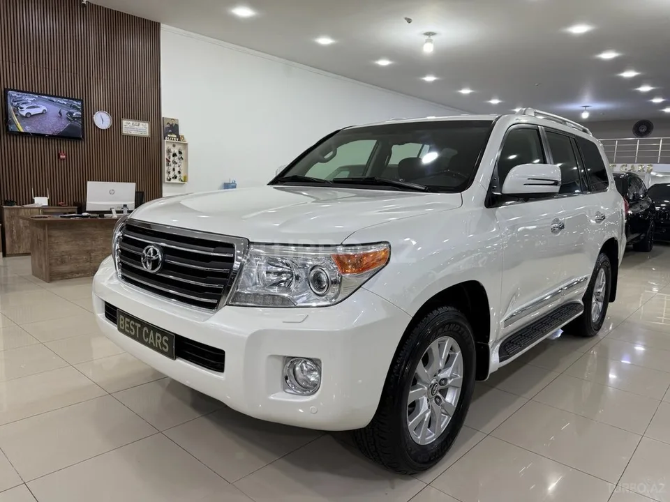 Toyota Land Cruiser — foto 3/4