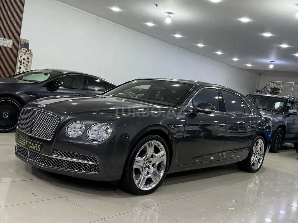 Bentley Flying Spur — foto 3/4