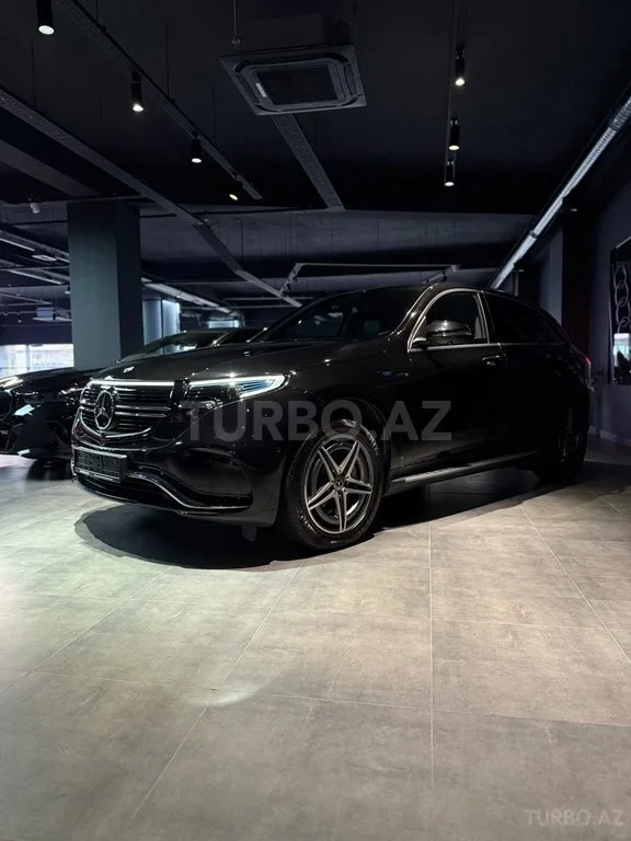 Mercedes EQC 400 4MATIC — foto 2/4