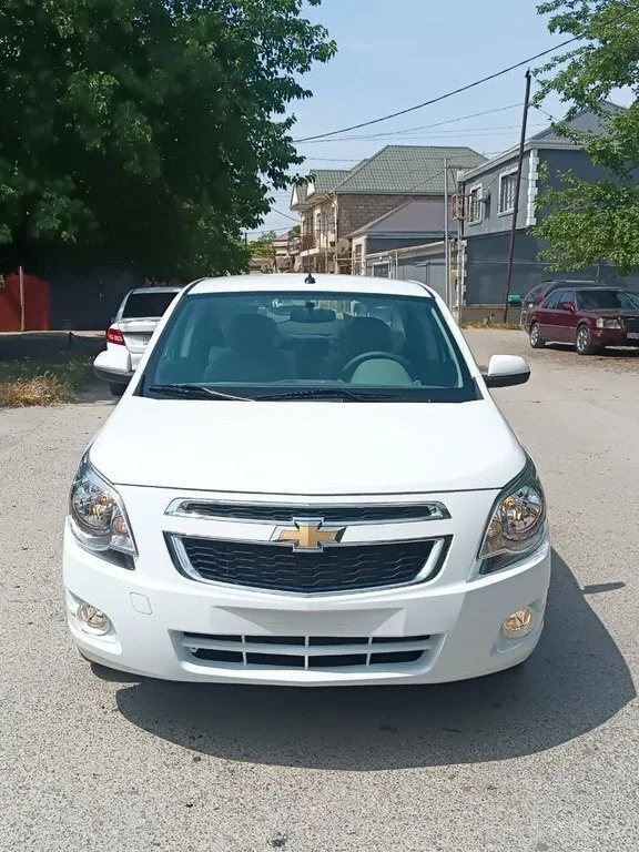 Chevrolet Cobalt — foto 1/4