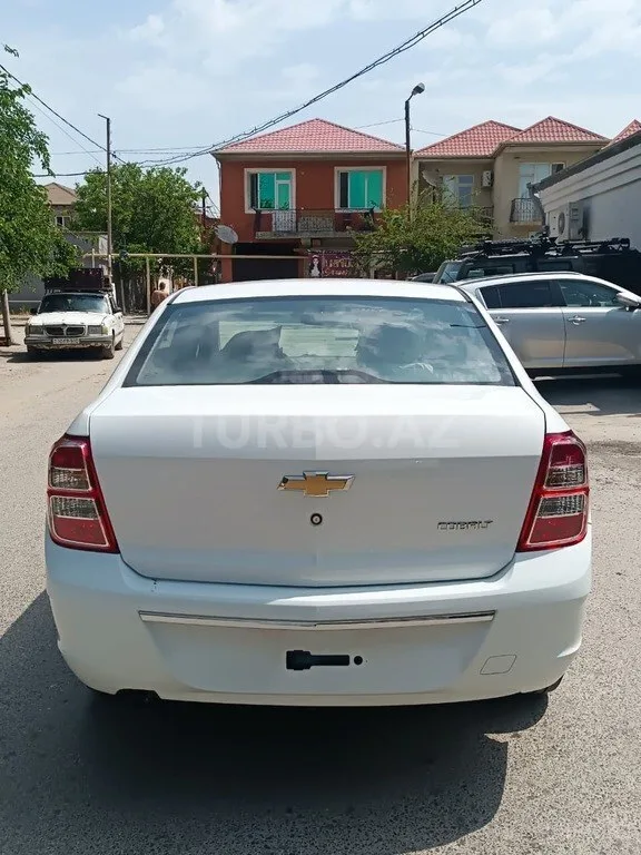 Chevrolet Cobalt — foto 2/4
