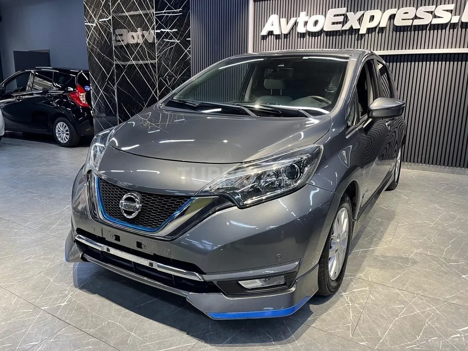 Nissan Note — foto 4/4