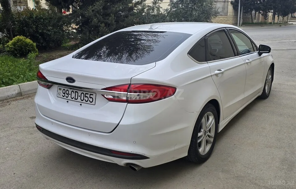 Ford Fusion (North America) — foto 4/4