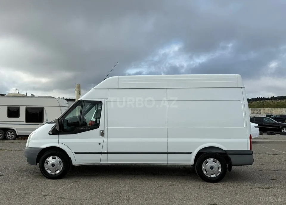 Ford Transit — foto 4/4