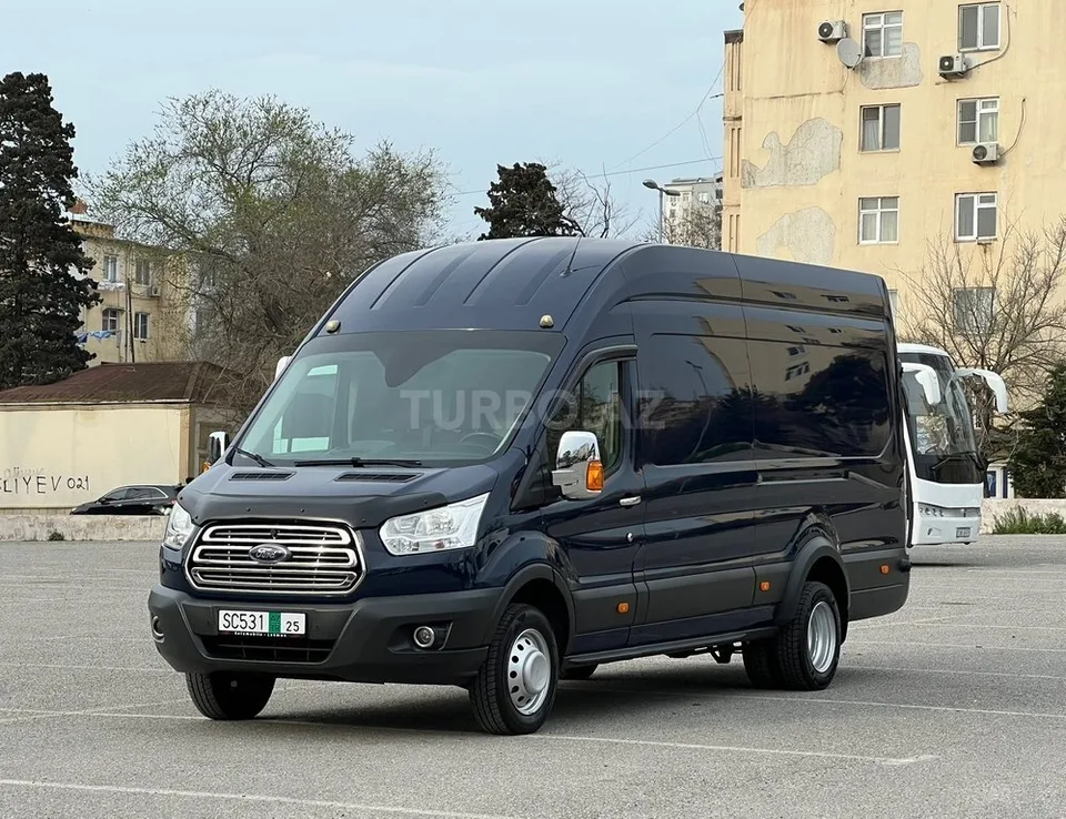 Ford Transit — foto 1/4