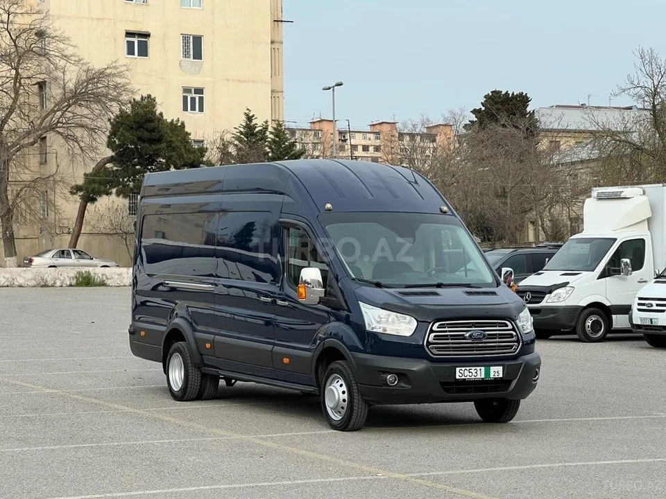 Ford Transit — foto 2/4