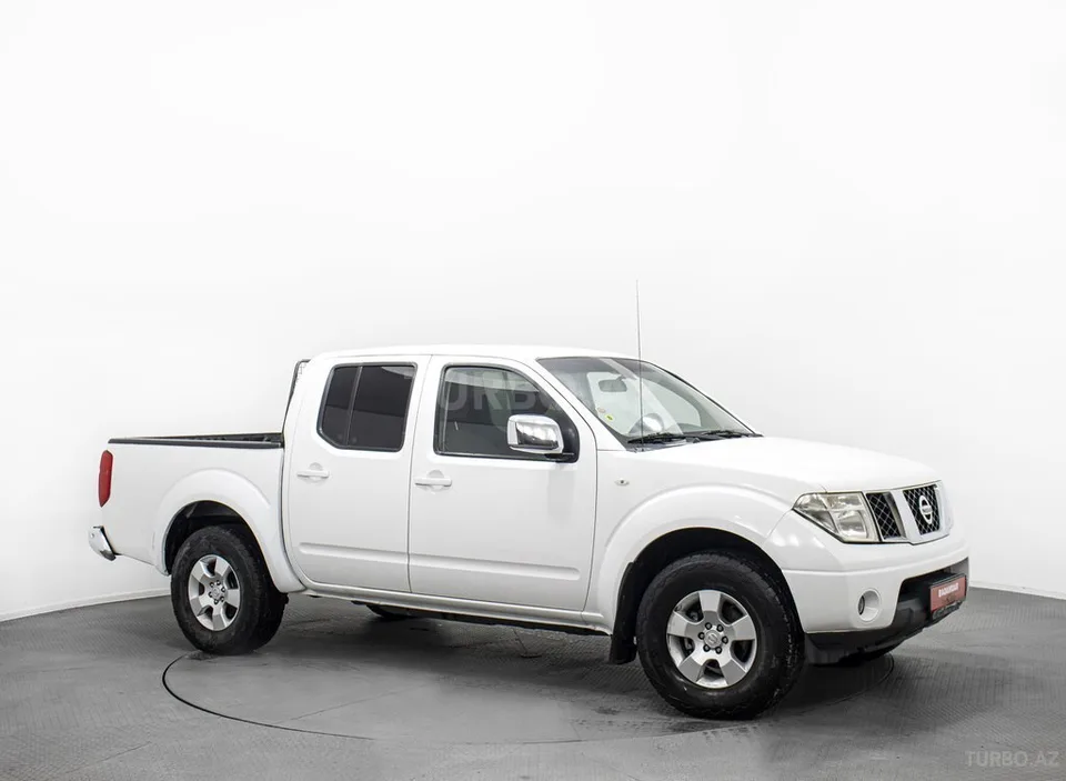 Nissan Navara — foto 3/4
