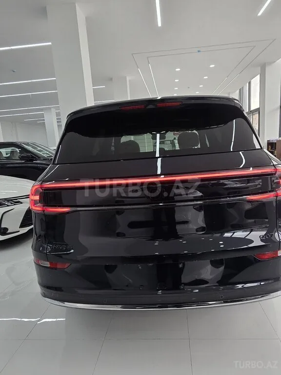 Changan Qiyuan Q07 — foto 4/4