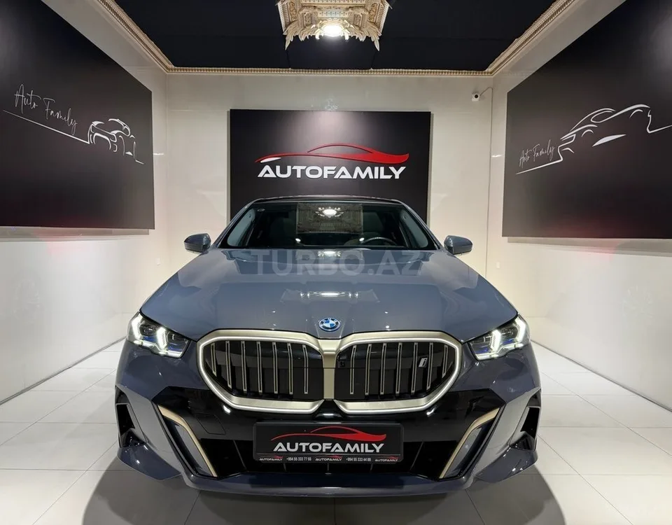 BMW i5 — foto 2/4
